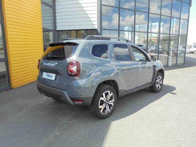 Dacia Duster image 1