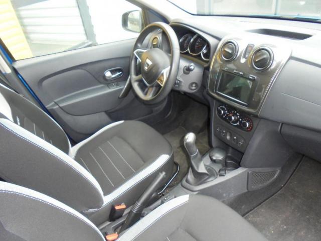Dacia Sandero image 1