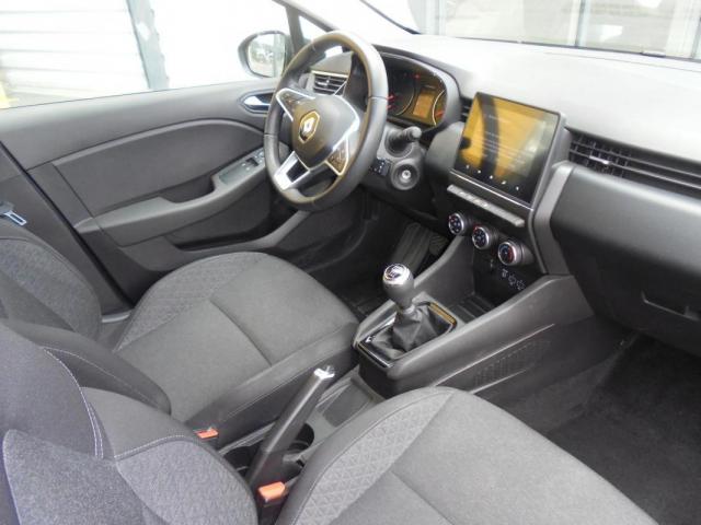 Renault Clio image 2
