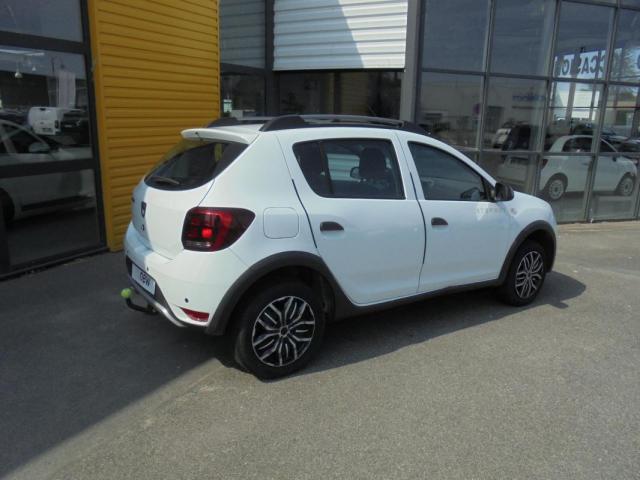 Dacia Sandero image 2