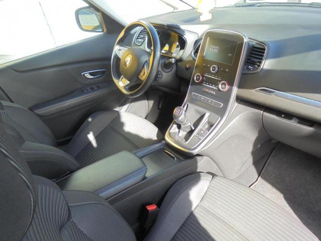 Renault Scénic image 1