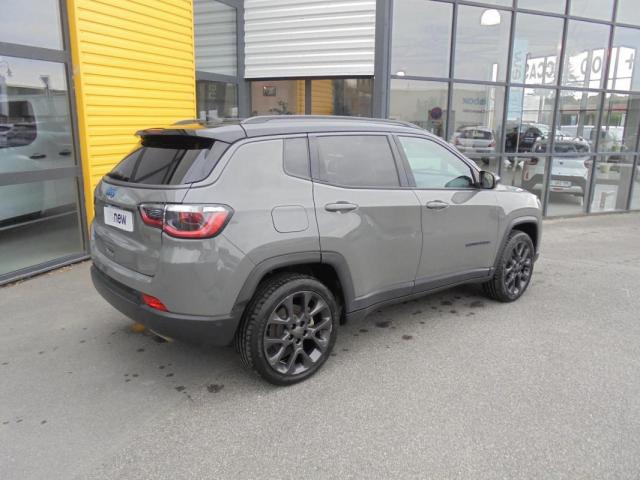 Jeep Compass image 2