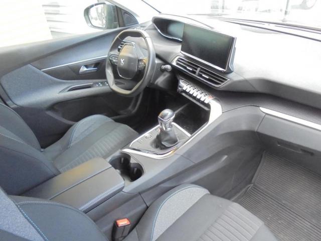 Peugeot 3008 image 1