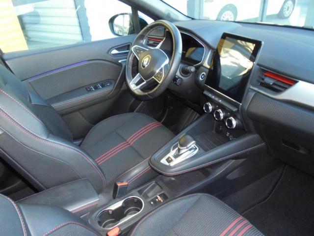 Renault Captur image 1