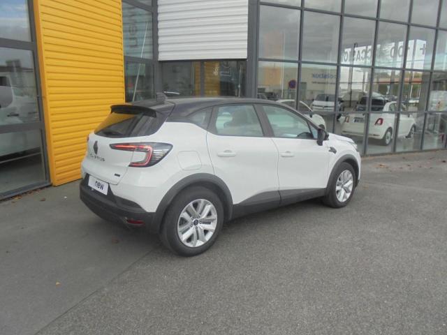 Renault Captur image 2