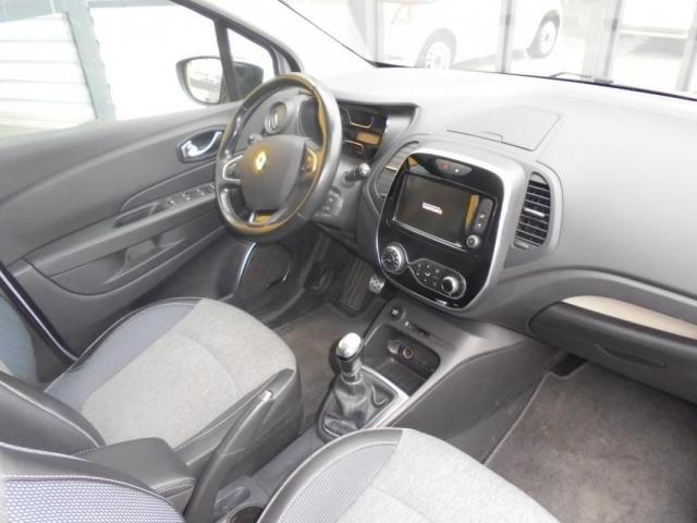 Renault Captur image 1