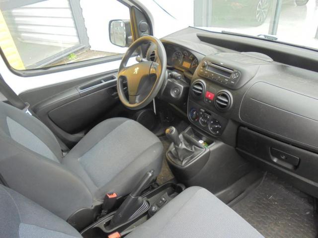 Peugeot Partner image 2
