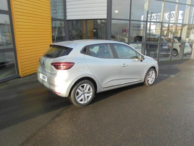 Renault Clio image 2