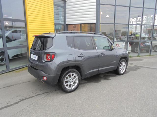 Jeep Renegade image 2