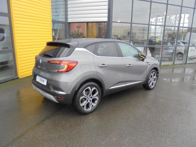 Renault Captur image 2