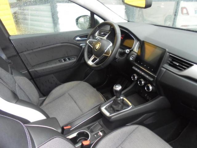 Renault Captur image 1