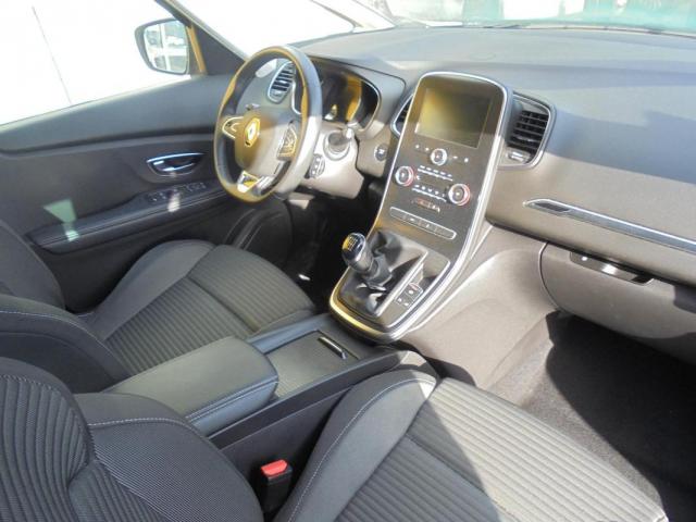 Renault Scénic image 1