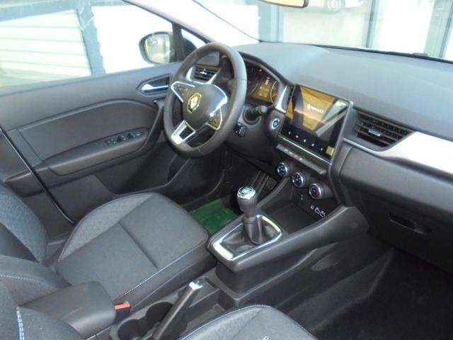 Renault Captur image 1