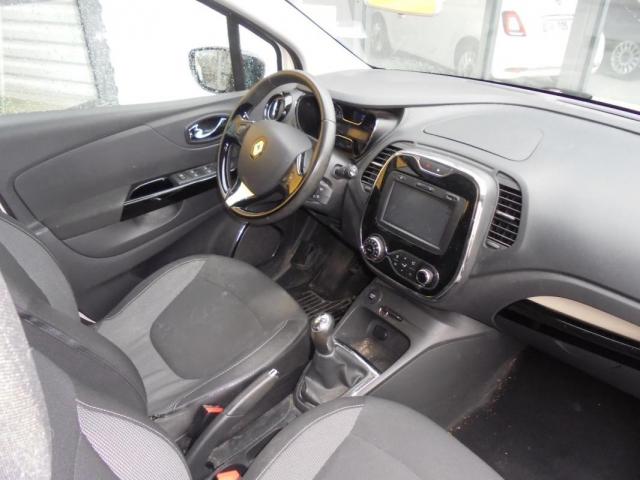 Renault Captur image 1