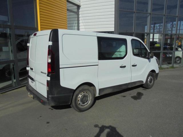 Renault Trafic image 2