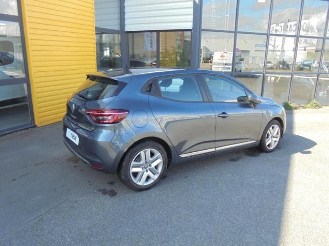 Renault Clio image 2
