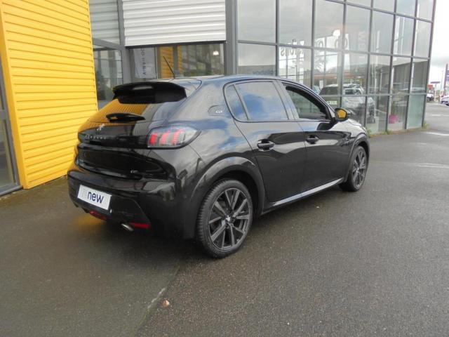 Peugeot 208 image 1