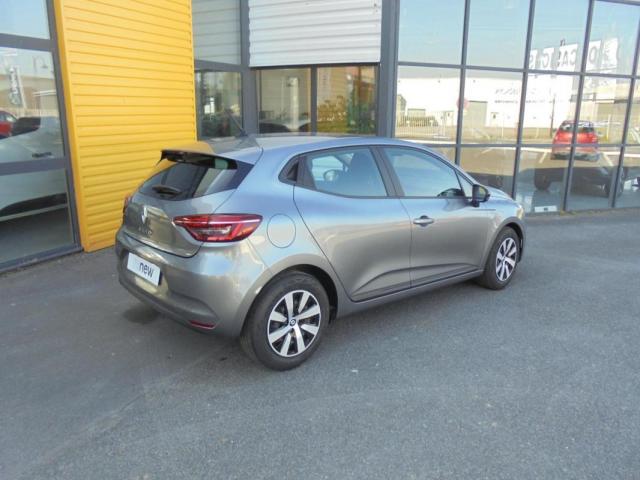 Renault Clio image 2