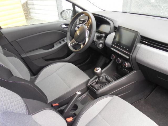 Renault Clio image 1