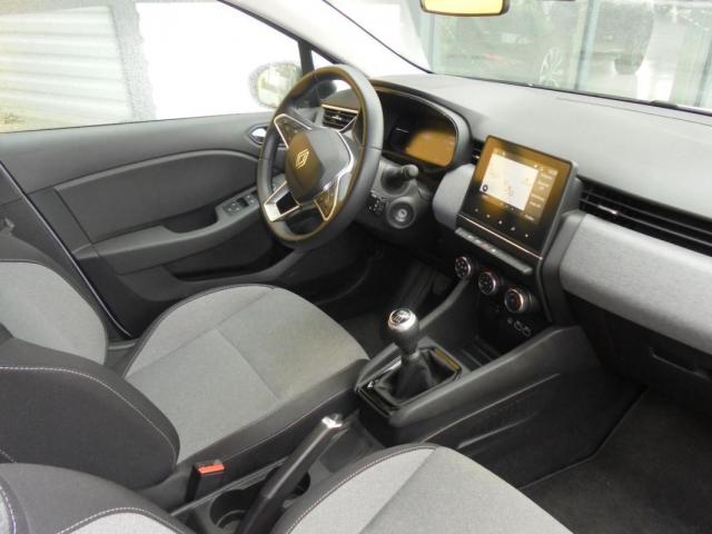 Renault Clio image 2