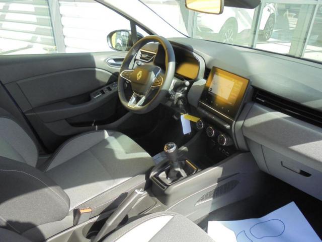 Renault Clio image 2
