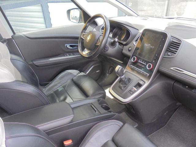 Renault Scénic image 2
