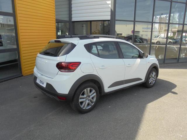 Dacia Sandero image 2