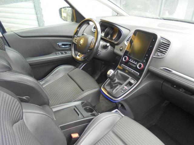 Renault Scénic image 1
