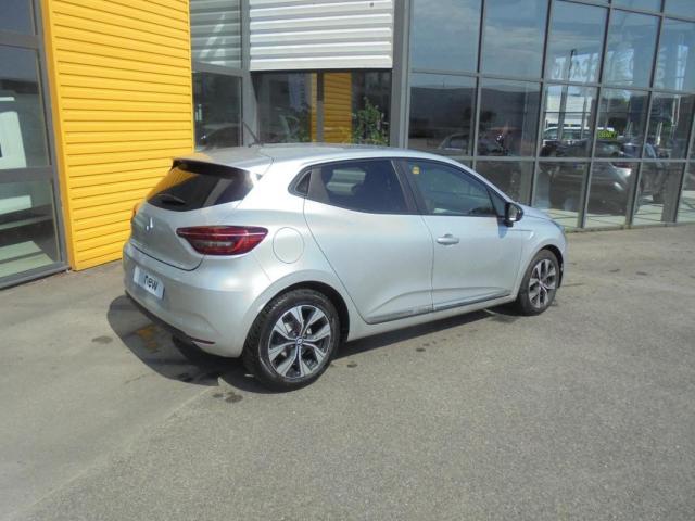 Renault Clio image 2