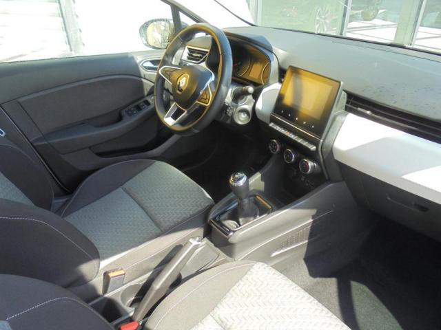 Renault Clio image 1