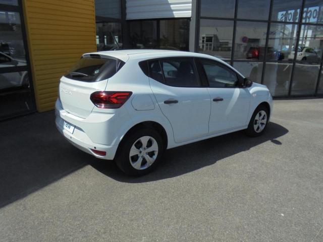 Dacia Sandero image 1
