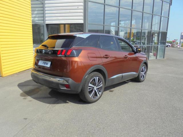 Peugeot 3008 image 1