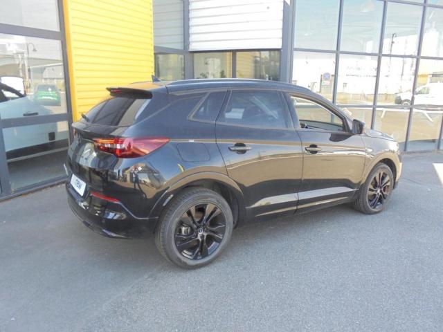 Opel Grandland image 2