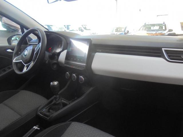 Renault Clio image 1