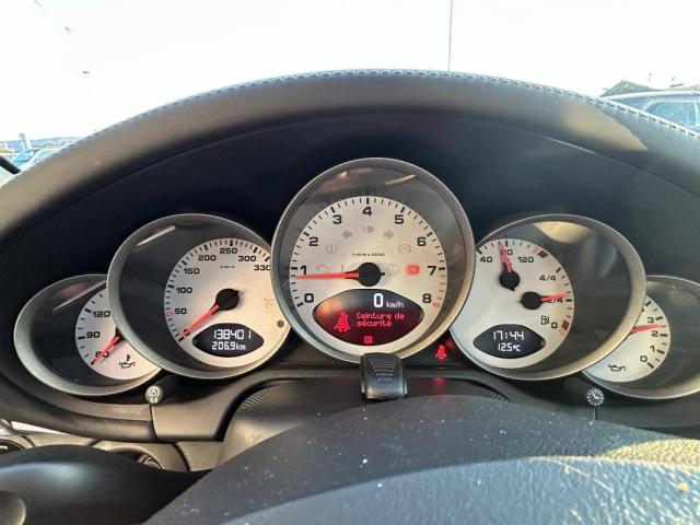 Porsche 911 image 6