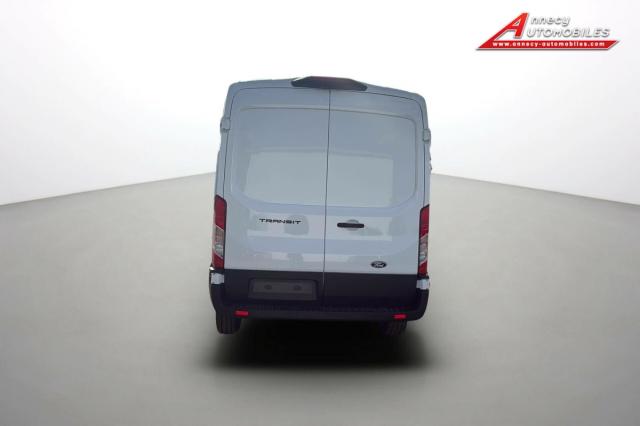 Ford Transit image 5