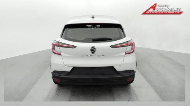 Renault Captur image 7