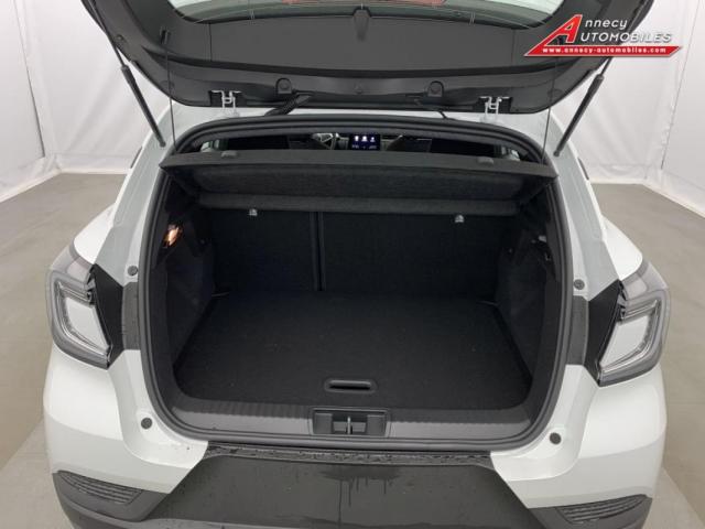 Renault Captur image 1