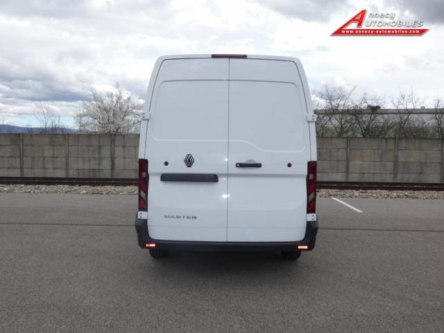 Renault Master image 3