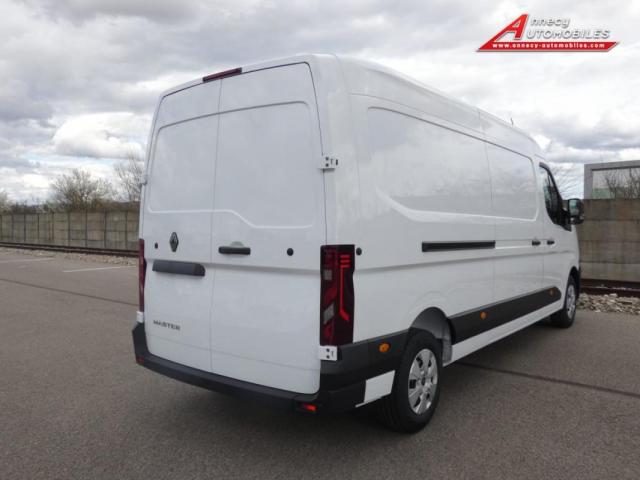 Renault Master image 7