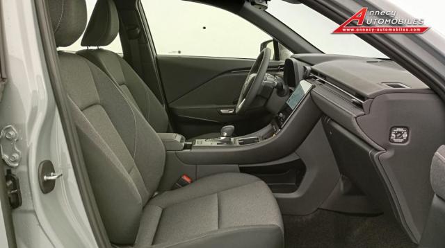 Lexus Lbx image 1