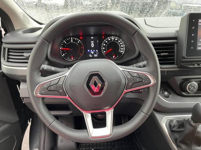 Renault Trafic image 8