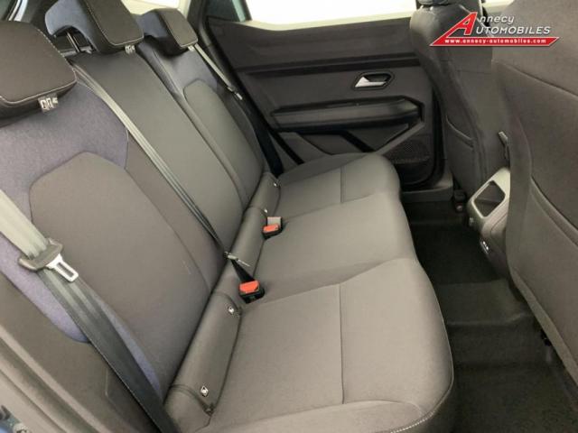 Dacia Duster image 1
