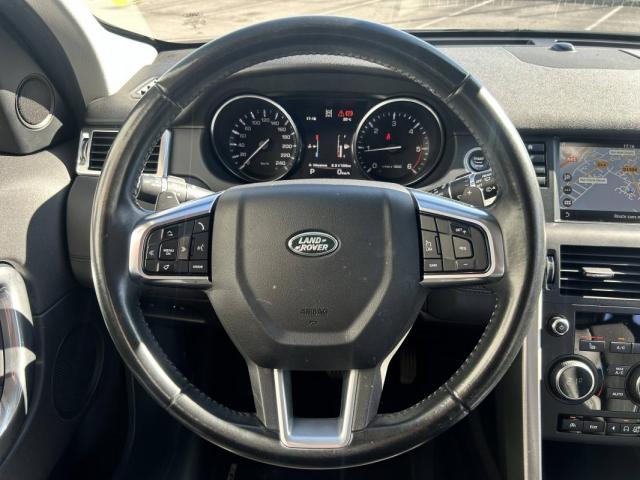 Land Rover Discovery Sport image 1