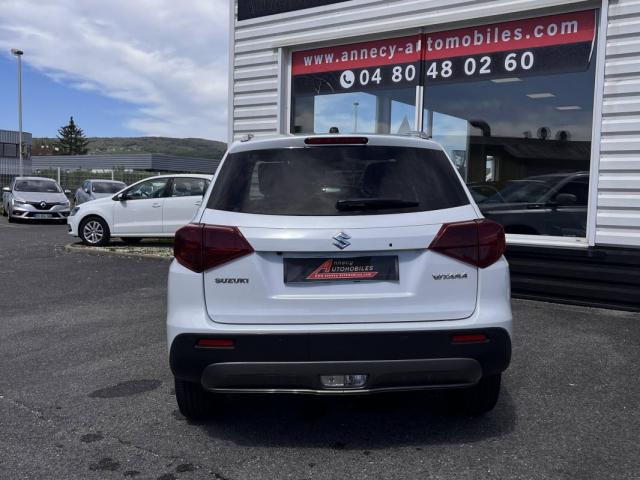 Suzuki Vitara image 8