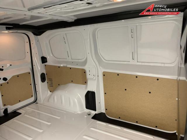Citroen Jumpy image 8