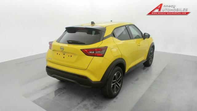 Nissan Juke image 9