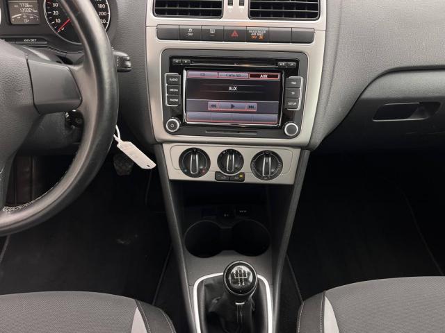 Volkswagen Polo image 8