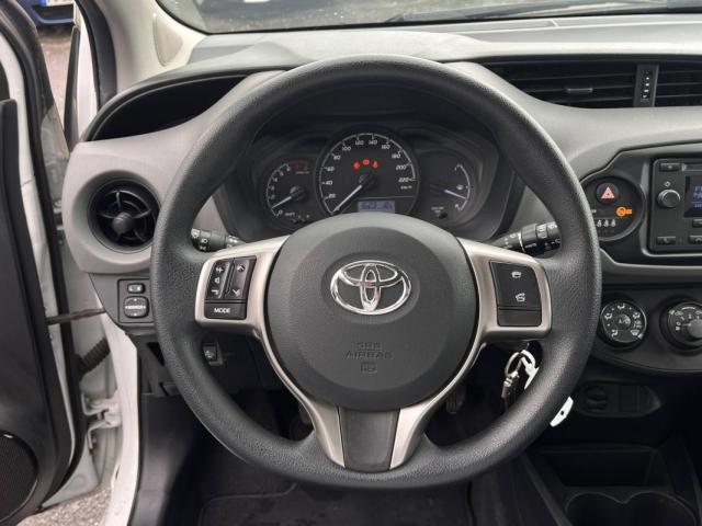 Toyota Yaris image 9