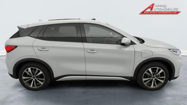 Byd Atto 3 image 9